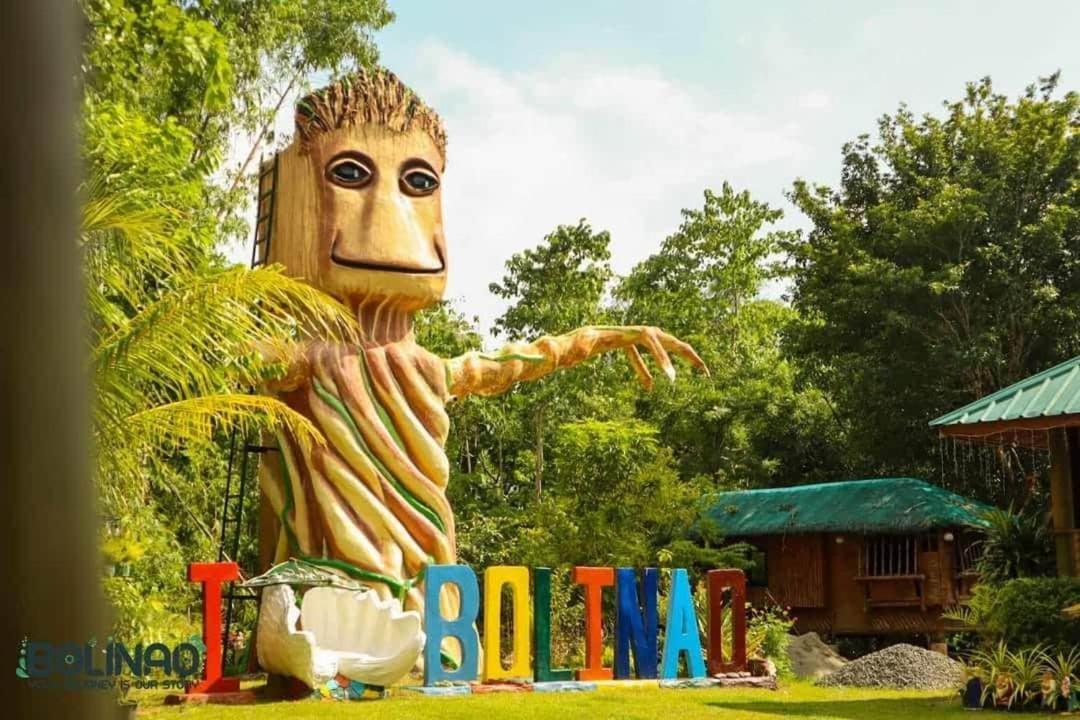 Redwood Cabin Bolinao エクステリア 写真